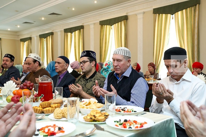 Илһам5 эчкә