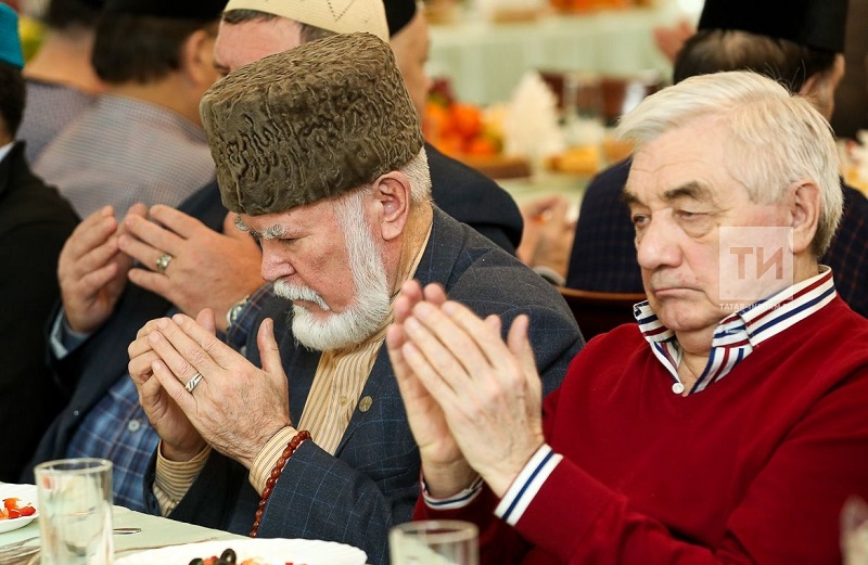 Илһам8 эчкә